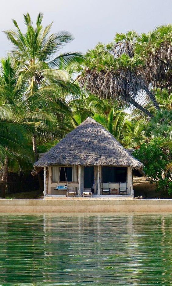 Tiwi Beach Resort & Spa 몸바사 외부 사진