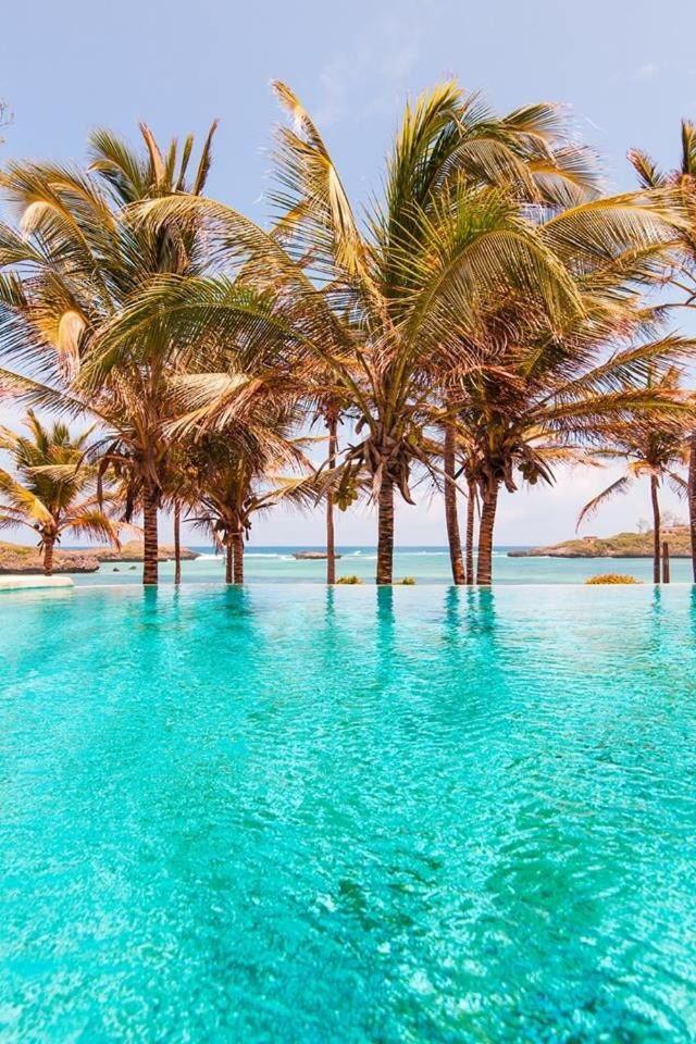Tiwi Beach Resort & Spa 몸바사 외부 사진